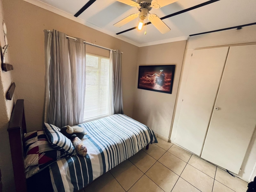 3 Bedroom Property for Sale in Protea Park North West